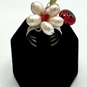 Silver Genuine Pearl and Peridot Floral Ring